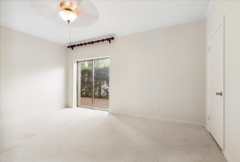 475 HIGHLAND ST, Memphis, Tennessee 38122, 2 Bedrooms Bedrooms, 4 Rooms Rooms,2 BathroomsBathrooms,Residential,For Sale,HIGHLAND,10219186