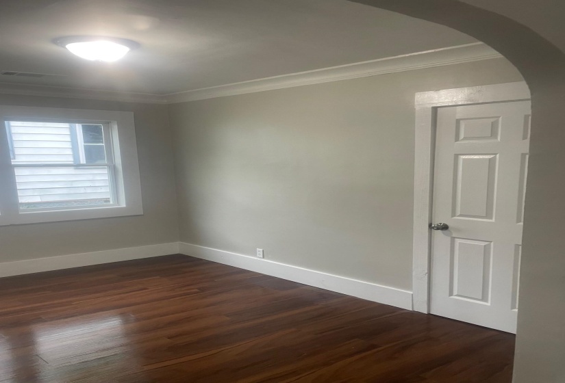 804 COLUMBIA ST, Memphis, Tennessee 38112, 2 Bedrooms Bedrooms, 6 Rooms Rooms,1 BathroomBathrooms,Rental Properties,For Sale,COLUMBIA,10219215