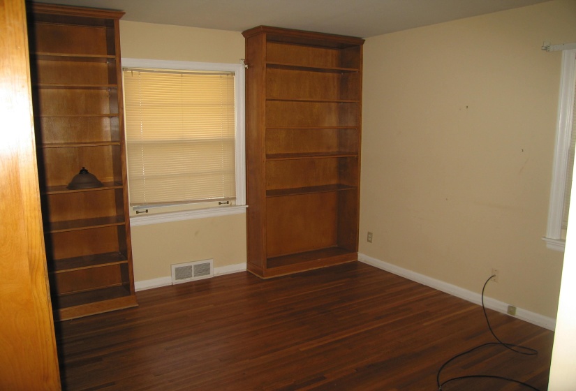 5055 HOWARD PLACE ST, Millington, Tennessee 38053, 3 Bedrooms Bedrooms, 6 Rooms Rooms,2 BathroomsBathrooms,Rental Properties,For Sale,HOWARD PLACE,10219220