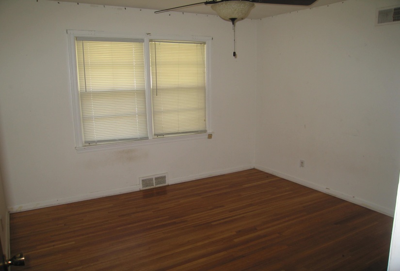 5055 HOWARD PLACE ST, Millington, Tennessee 38053, 3 Bedrooms Bedrooms, 6 Rooms Rooms,2 BathroomsBathrooms,Rental Properties,For Sale,HOWARD PLACE,10219220