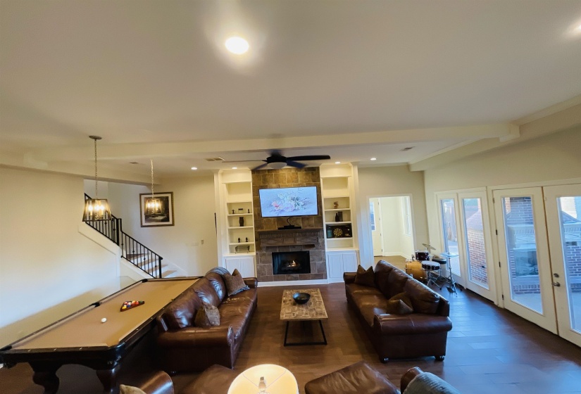 1465 PARKWAY ST, Memphis, Tennessee 38112, 4 Bedroom Bedrooms, 12 Room Rooms,4.1 BathroomBathrooms,Residential,For Sale,PARKWAY,0,10219209