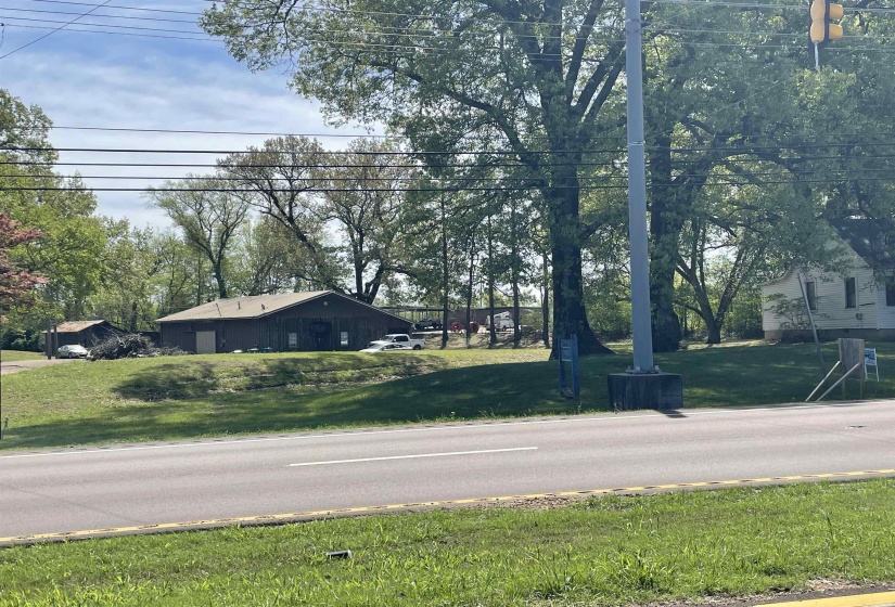 1602 HWY 51 HWY, Covington, Tennessee 38019, ,Commercial/industrial,For Sale,HWY 51,10219239
