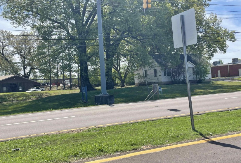 1602 HWY 51 HWY, Covington, Tennessee 38019, ,Commercial/industrial,For Sale,HWY 51,10219239