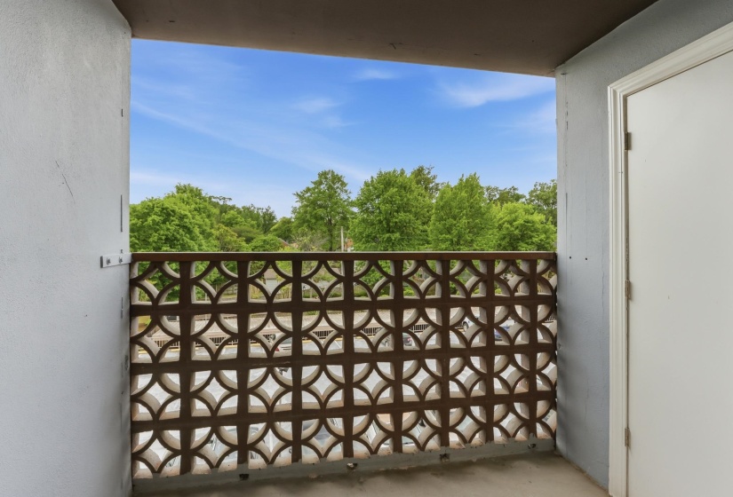 2277 UNION AVE, Memphis, Tennessee 38104, 1 Bedroom Bedrooms, 3 Room Rooms,1 BathroomBathrooms,Residential,For Sale,UNION,0,10219230