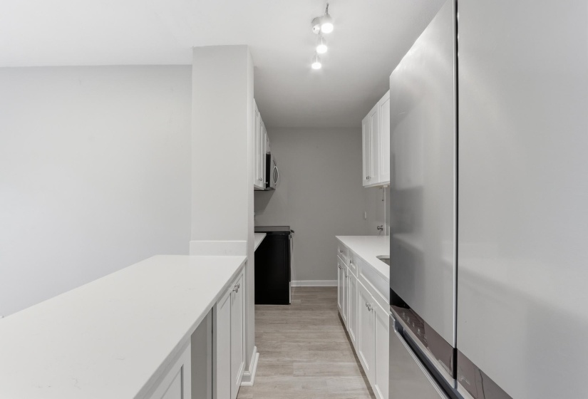 2277 UNION AVE, Memphis, Tennessee 38104, 1 Bedroom Bedrooms, 3 Room Rooms,1 BathroomBathrooms,Residential,For Sale,UNION,0,10219230
