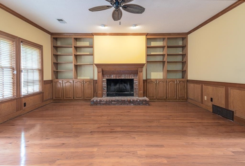 780 AUTUMN WINDS DR, Collierville, Tennessee 38017, 5 Bedroom Bedrooms, 10 Room Rooms,2.1 BathroomBathrooms,Residential,For Sale,AUTUMN WINDS,0,10219233