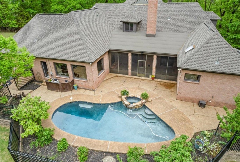 9157 GILLIE CV, Bartlett, Tennessee 38133, 5 Bedroom Bedrooms, 10 Room Rooms,4.2 BathroomBathrooms,Residential,For Sale,GILLIE,0,10219261