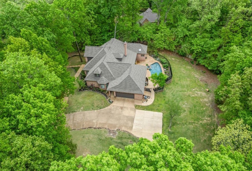 9157 GILLIE CV, Bartlett, Tennessee 38133, 5 Bedroom Bedrooms, 10 Room Rooms,4.2 BathroomBathrooms,Residential,For Sale,GILLIE,0,10219261