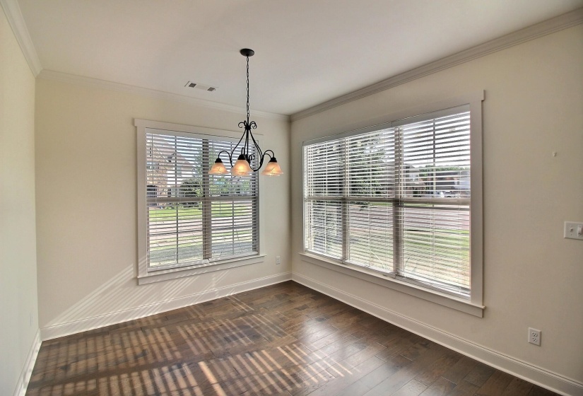 867 CYPRESS POND DR, Collierville, Tennessee 38017, 5 Bedroom Bedrooms, 10 Room Rooms,3 BathroomBathrooms,Residential,For Sale,CYPRESS POND,0,10219263