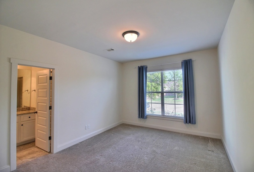 867 CYPRESS POND DR, Collierville, Tennessee 38017, 5 Bedroom Bedrooms, 10 Room Rooms,3 BathroomBathrooms,Residential,For Sale,CYPRESS POND,0,10219263