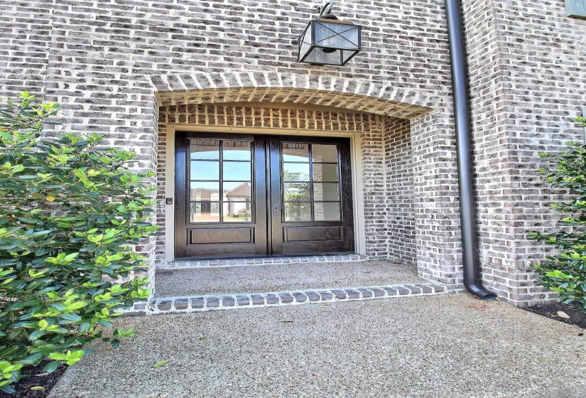 867 CYPRESS POND DR, Collierville, Tennessee 38017, 5 Bedroom Bedrooms, 10 Room Rooms,3 BathroomBathrooms,Residential,For Sale,CYPRESS POND,0,10219263