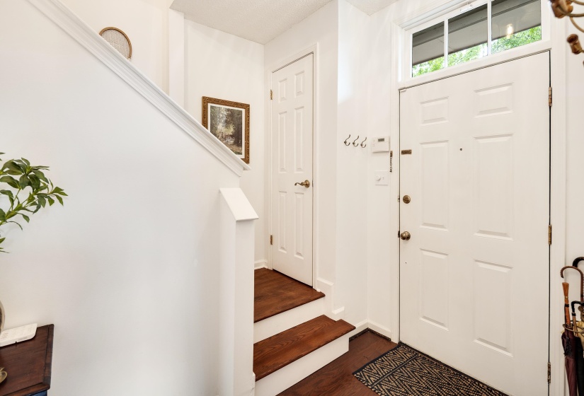 1707 BELVEDERE CT, Memphis, Tennessee 38104, 2 Bedroom Bedrooms, 5 Room Rooms,2.1 BathroomBathrooms,Residential,For Sale,BELVEDERE,0,10219264