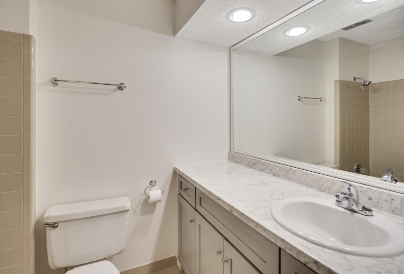 1707 BELVEDERE CT, Memphis, Tennessee 38104, 2 Bedroom Bedrooms, 5 Room Rooms,2.1 BathroomBathrooms,Residential,For Sale,BELVEDERE,0,10219264