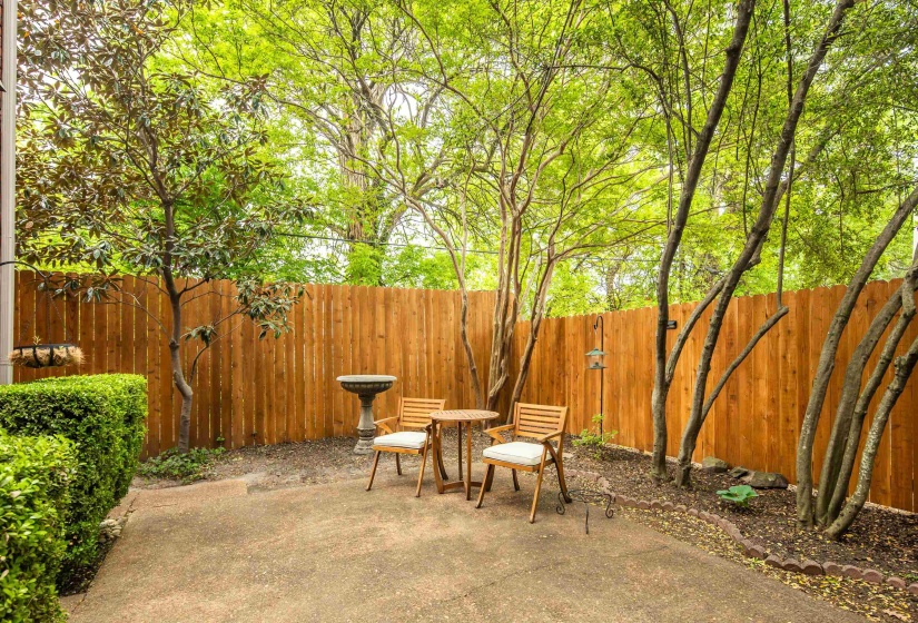 1707 BELVEDERE CT, Memphis, Tennessee 38104, 2 Bedroom Bedrooms, 5 Room Rooms,2.1 BathroomBathrooms,Residential,For Sale,BELVEDERE,0,10219264