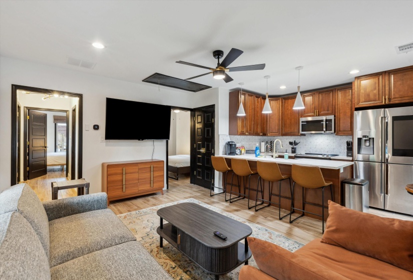 309 MCLEAN AVE, Memphis, Tennessee 38112, 10 Bedroom Bedrooms, 15 Room Rooms,7.1 BathroomBathrooms,Residential,For Sale,MCLEAN,0,10219278