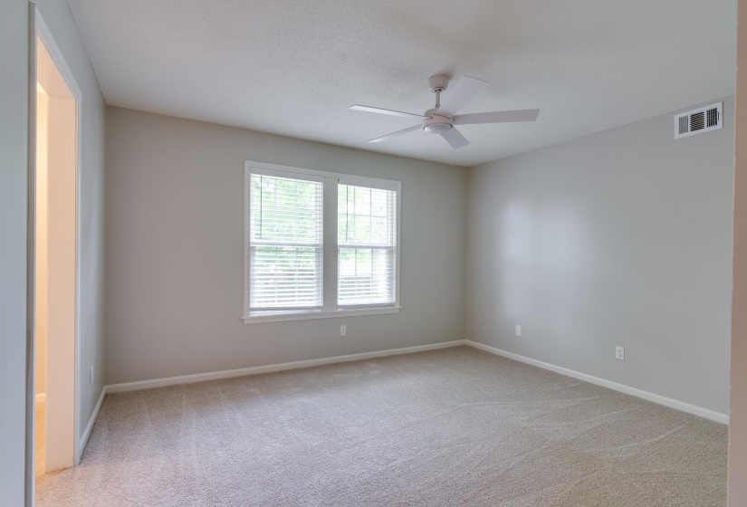 4054 STILLWOOD DR, Memphis, Tennessee 38128, 3 Bedroom Bedrooms, 6 Room Rooms,2 BathroomBathrooms,Residential,For Sale,STILLWOOD,0,10219290