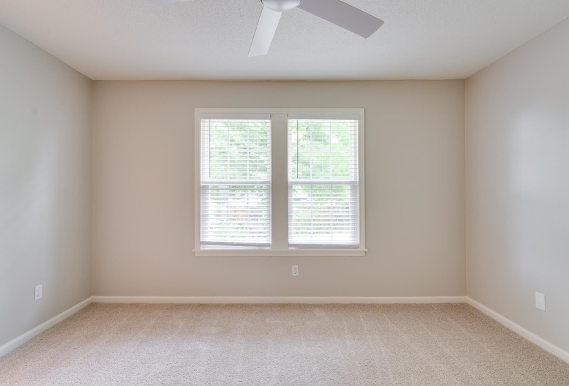 4054 STILLWOOD DR, Memphis, Tennessee 38128, 3 Bedroom Bedrooms, 6 Room Rooms,2 BathroomBathrooms,Residential,For Sale,STILLWOOD,0,10219290