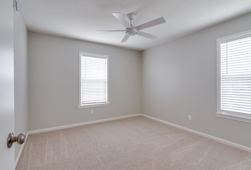 4054 STILLWOOD DR, Memphis, Tennessee 38128, 3 Bedroom Bedrooms, 6 Room Rooms,2 BathroomBathrooms,Residential,For Sale,STILLWOOD,0,10219290