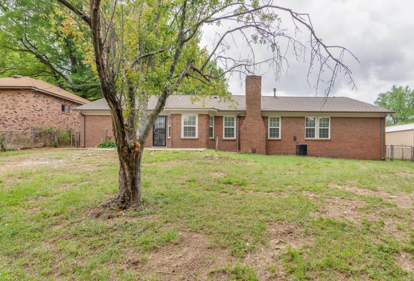 4054 STILLWOOD DR, Memphis, Tennessee 38128, 3 Bedroom Bedrooms, 6 Room Rooms,2 BathroomBathrooms,Residential,For Sale,STILLWOOD,0,10219290