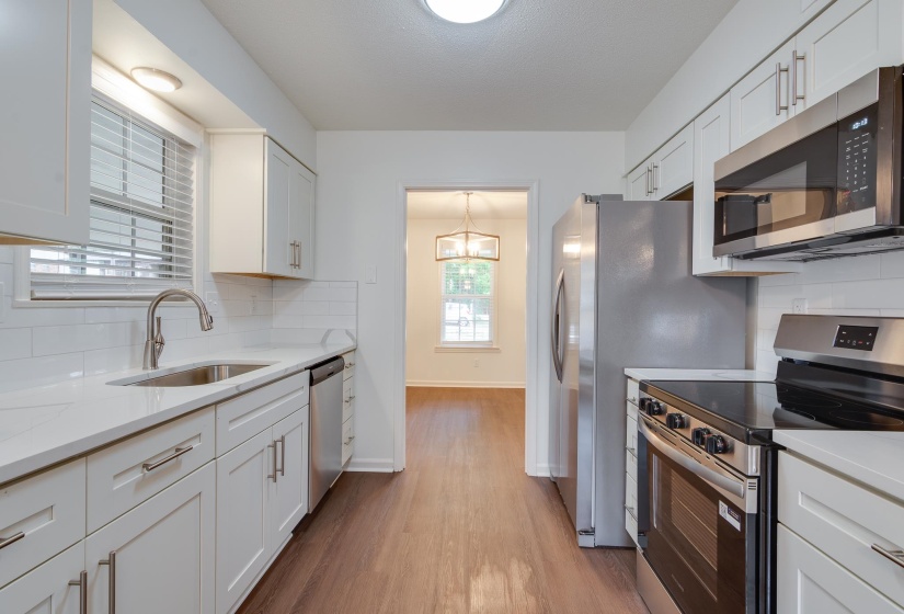 4054 STILLWOOD DR, Memphis, Tennessee 38128, 3 Bedroom Bedrooms, 6 Room Rooms,2 BathroomBathrooms,Residential,For Sale,STILLWOOD,0,10219290
