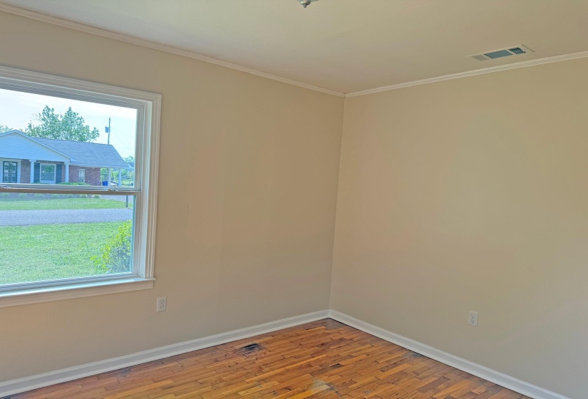 20 DANIEL ST, Savannah, Tennessee 38372, 3 Bedrooms Bedrooms, 6 Rooms Rooms,1 BathroomBathrooms,Residential,For Sale,DANIEL,10219295
