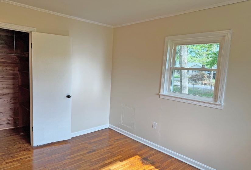 20 DANIEL ST, Savannah, Tennessee 38372, 3 Bedrooms Bedrooms, 6 Rooms Rooms,1 BathroomBathrooms,Residential,For Sale,DANIEL,10219295