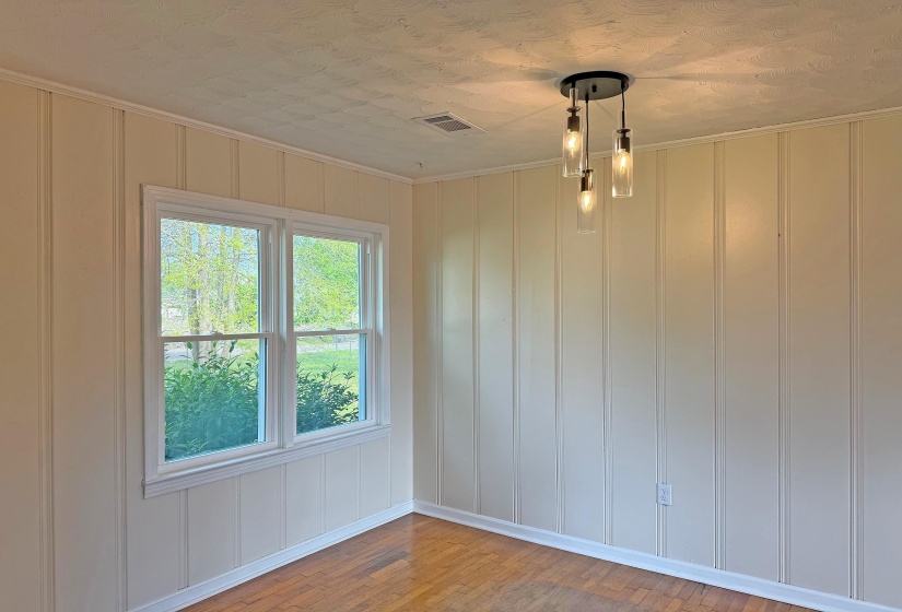 20 DANIEL ST, Savannah, Tennessee 38372, 3 Bedrooms Bedrooms, 6 Rooms Rooms,1 BathroomBathrooms,Residential,For Sale,DANIEL,10219295
