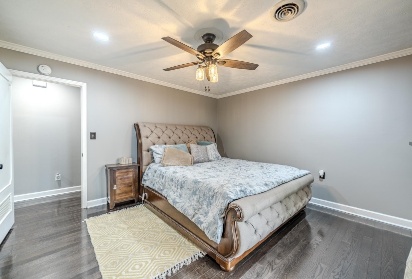 280 BOWEN DR, Savannah, Tennessee 38372, 4 Bedrooms Bedrooms, 11 Rooms Rooms,2.1 BathroomsBathrooms,Residential,For Sale,BOWEN,10219309