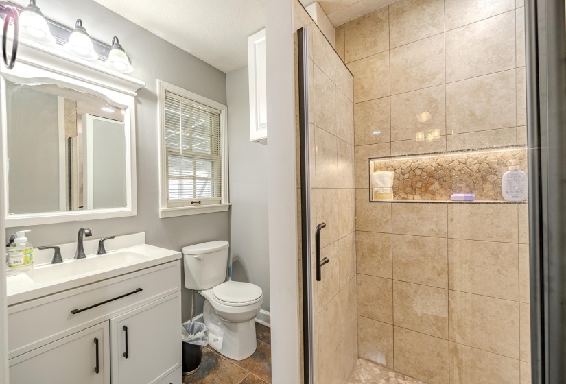 280 BOWEN DR, Savannah, Tennessee 38372, 4 Bedrooms Bedrooms, 11 Rooms Rooms,2.1 BathroomsBathrooms,Residential,For Sale,BOWEN,10219309