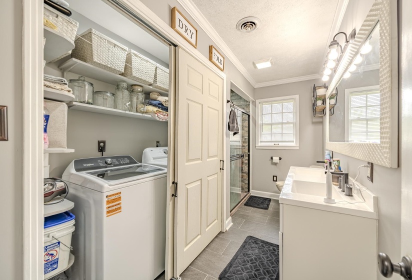 280 BOWEN DR, Savannah, Tennessee 38372, 4 Bedrooms Bedrooms, 11 Rooms Rooms,2.1 BathroomsBathrooms,Residential,For Sale,BOWEN,10219309