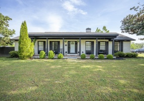 280 BOWEN DR, Savannah, Tennessee 38372, 4 Bedrooms Bedrooms, 11 Rooms Rooms,2.1 BathroomsBathrooms,Residential,For Sale,BOWEN,10219309