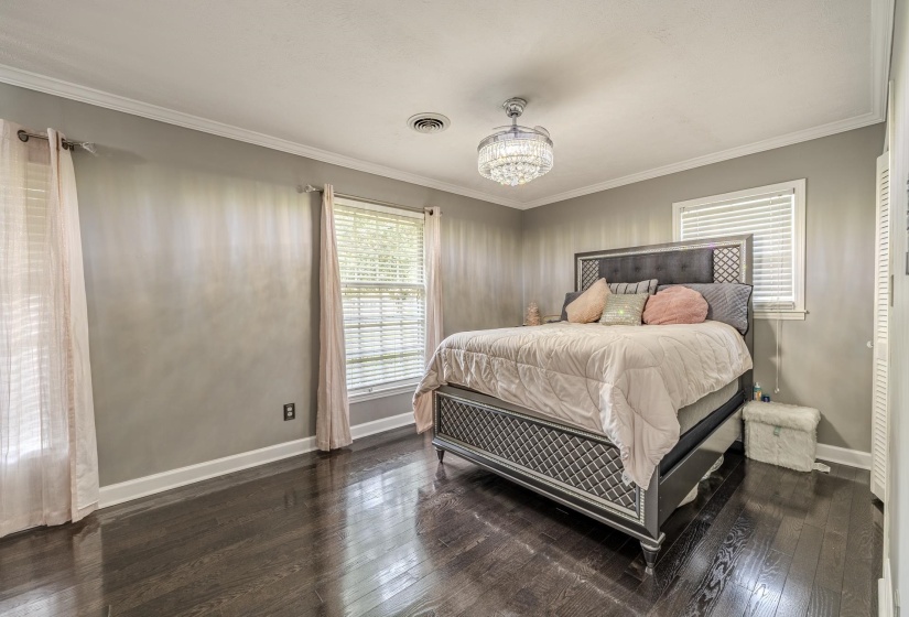 280 BOWEN DR, Savannah, Tennessee 38372, 4 Bedrooms Bedrooms, 11 Rooms Rooms,2.1 BathroomsBathrooms,Residential,For Sale,BOWEN,10219309