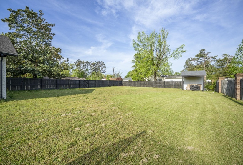 280 BOWEN DR, Savannah, Tennessee 38372, 4 Bedrooms Bedrooms, 11 Rooms Rooms,2.1 BathroomsBathrooms,Residential,For Sale,BOWEN,10219309