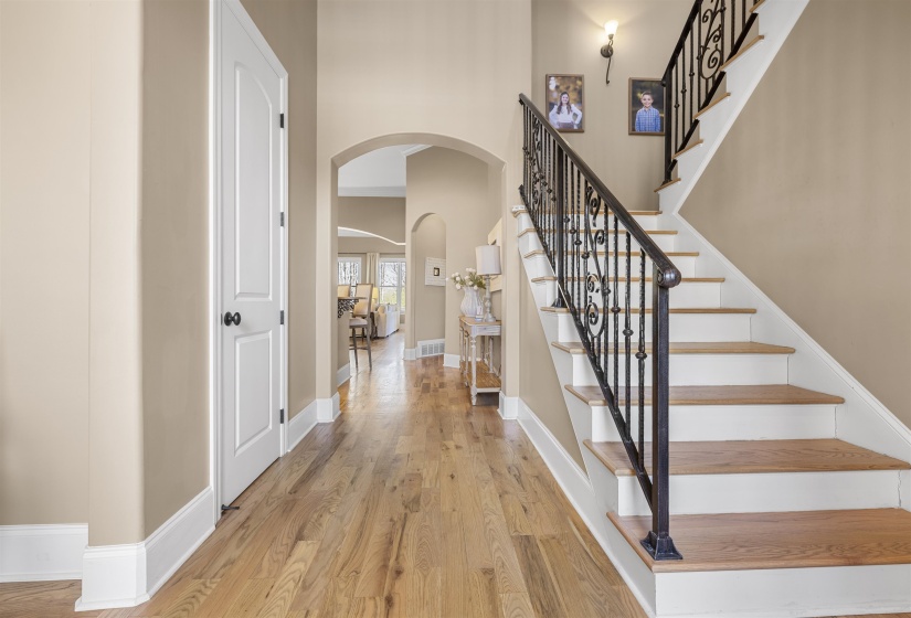 1620 TARTAN LN, Collierville, Tennessee 38017, 4 Bedrooms Bedrooms, 9 Rooms Rooms,4 BathroomsBathrooms,Residential,For Sale,TARTAN,10218905