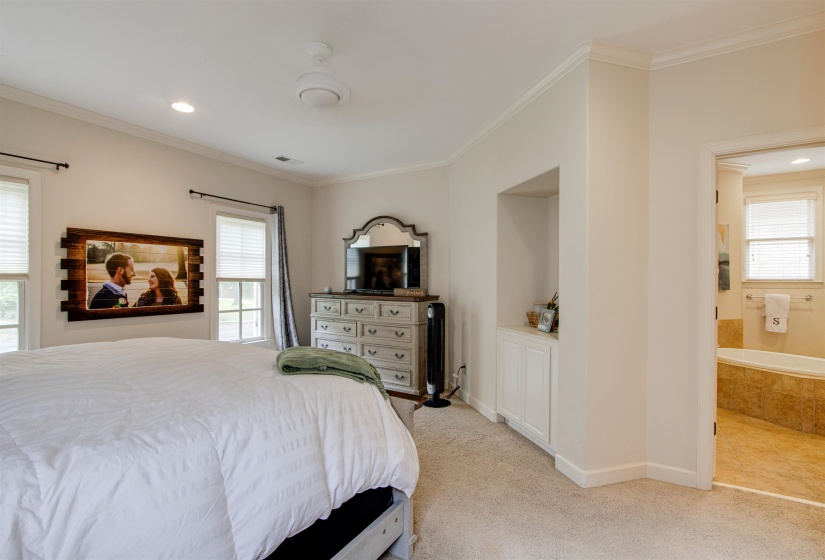 3564 WALNUT GROVE RD, Memphis, Tennessee 38111, 3 Bedroom Bedrooms, 8 Room Rooms,2.1 BathroomBathrooms,Residential,For Sale,WALNUT GROVE,0,10219313