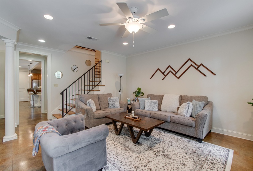 3564 WALNUT GROVE RD, Memphis, Tennessee 38111, 3 Bedroom Bedrooms, 8 Room Rooms,2.1 BathroomBathrooms,Residential,For Sale,WALNUT GROVE,0,10219313