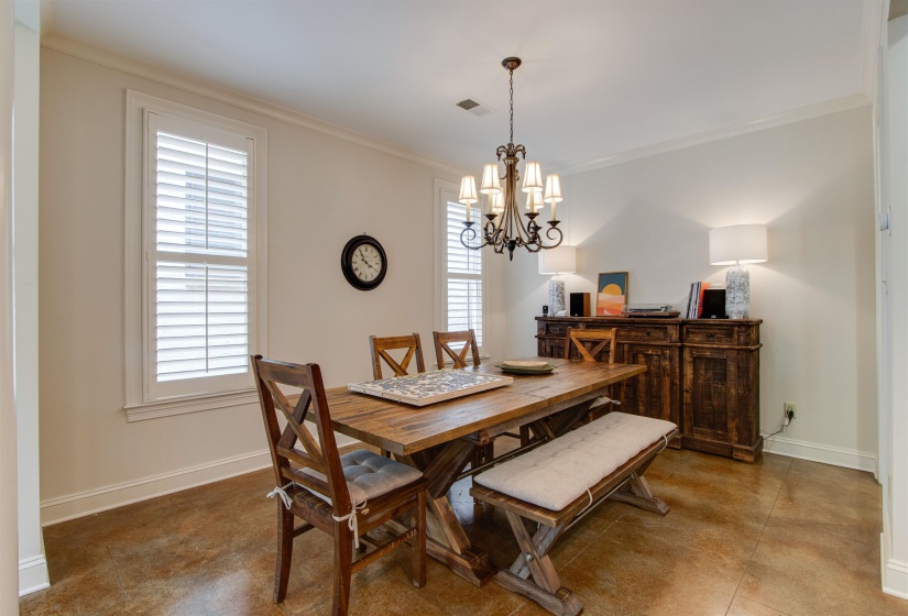 3564 WALNUT GROVE RD, Memphis, Tennessee 38111, 3 Bedroom Bedrooms, 8 Room Rooms,2.1 BathroomBathrooms,Residential,For Sale,WALNUT GROVE,0,10219313