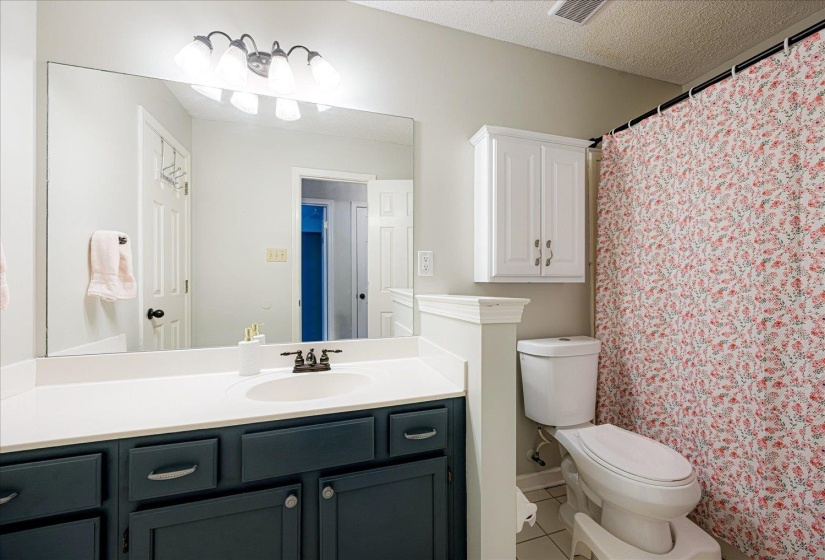 6435 GILLIA CIR, Bartlett, Tennessee 38135, 4 Bedroom Bedrooms, 7 Room Rooms,2 BathroomBathrooms,Residential,For Sale,GILLIA,0,10219316