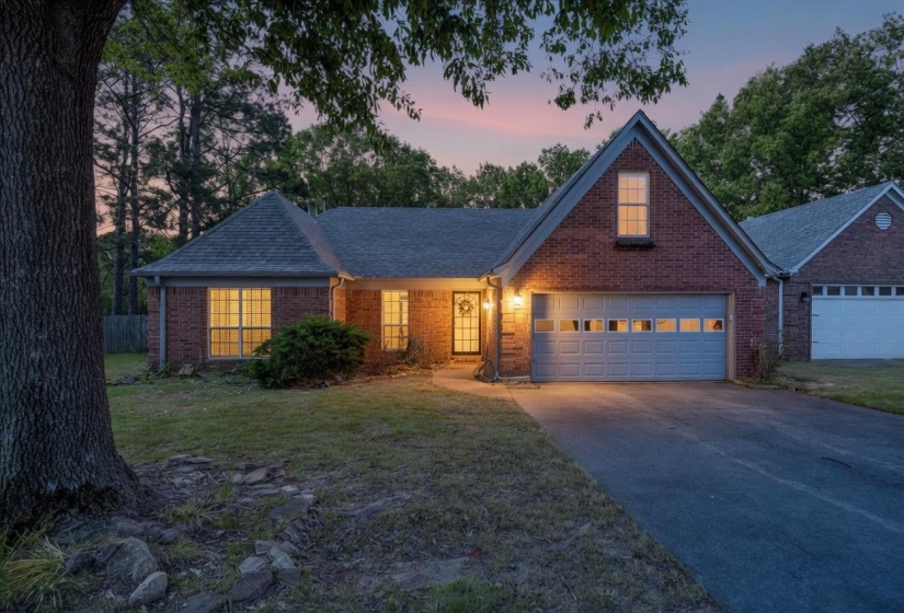 6435 GILLIA CIR, Bartlett, Tennessee 38135, 4 Bedroom Bedrooms, 7 Room Rooms,2 BathroomBathrooms,Residential,For Sale,GILLIA,0,10219316