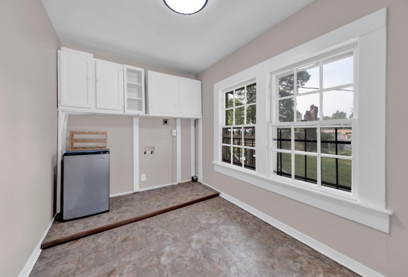 1701 VESEY AVE, Memphis, Tennessee 38114, 3 Bedroom Bedrooms, 8 Room Rooms,2 BathroomBathrooms,Residential,For Sale,VESEY,0,10219319