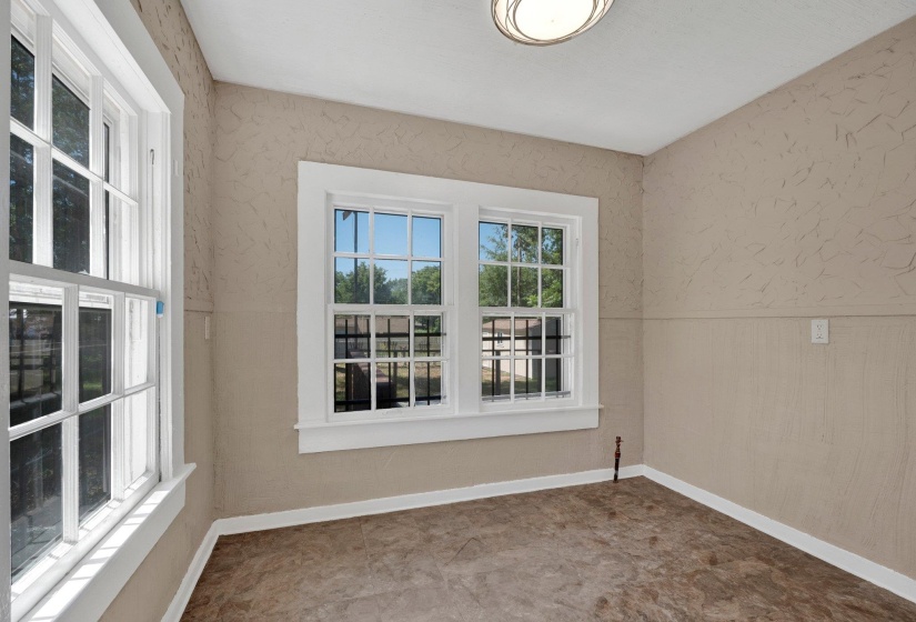 1701 VESEY AVE, Memphis, Tennessee 38114, 3 Bedroom Bedrooms, 8 Room Rooms,2 BathroomBathrooms,Residential,For Sale,VESEY,0,10219319