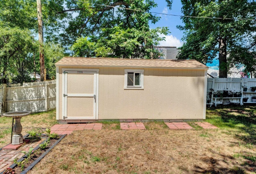 1701 VESEY AVE, Memphis, Tennessee 38114, 3 Bedroom Bedrooms, 8 Room Rooms,2 BathroomBathrooms,Residential,For Sale,VESEY,0,10219319