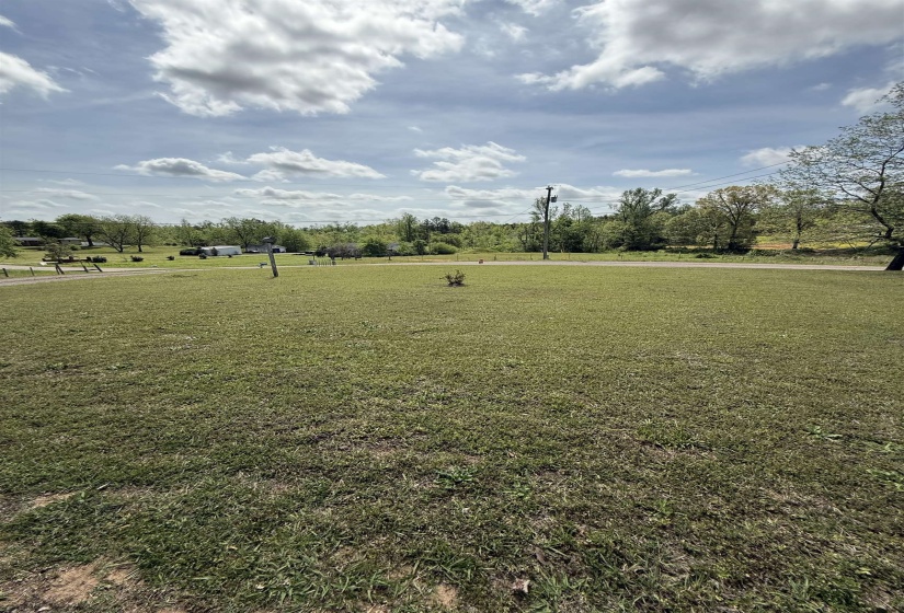 View of front yard