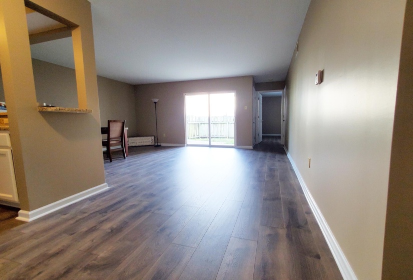 6767 MEADOW OAK PL, Memphis, Tennessee 38120, 2 Bedroom Bedrooms, 5 Room Rooms,2 BathroomBathrooms,Residential,For Sale,MEADOW OAK,0,10219352