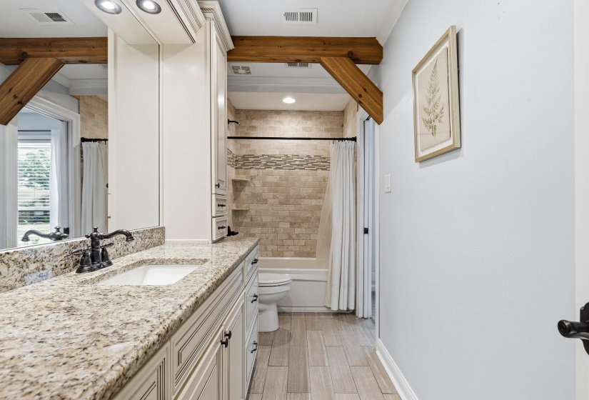 1234 GREENVIEW RD, Collierville, Tennessee 38017, 4 Bedrooms Bedrooms, 8 Rooms Rooms,2 BathroomsBathrooms,Residential,For Sale,GREENVIEW,10219356