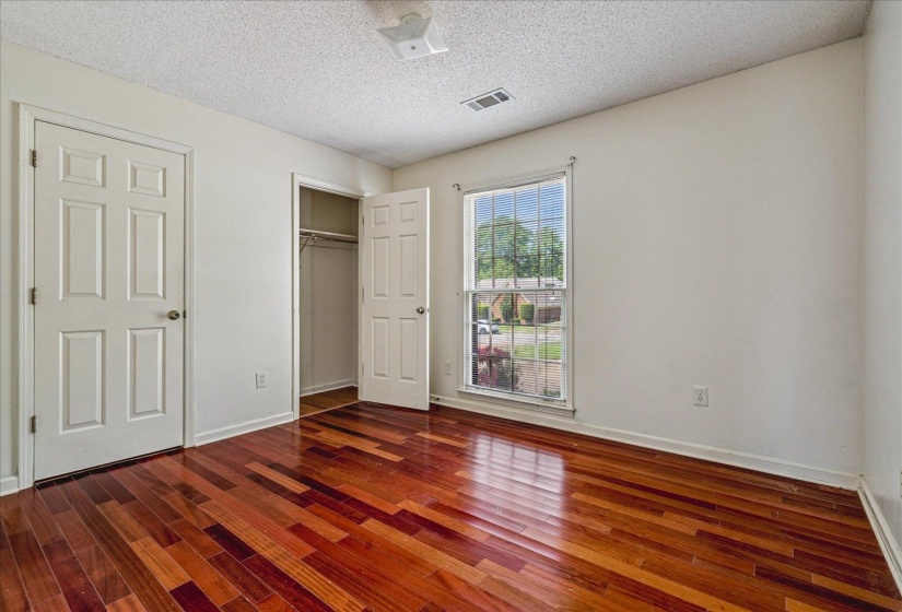 8529 BUCKHURST RD, Memphis, Tennessee 38016, 4 Bedroom Bedrooms, 10 Room Rooms,3 BathroomBathrooms,Residential,For Sale,BUCKHURST,0,10219359
