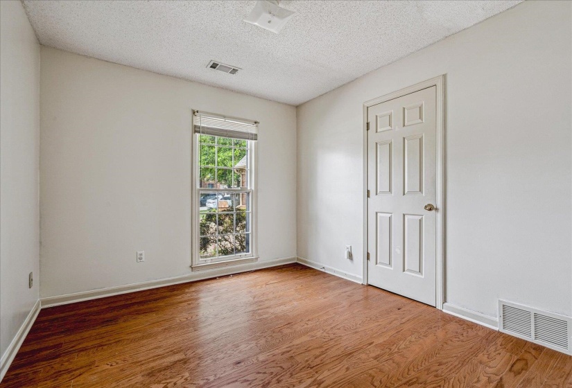 8529 BUCKHURST RD, Memphis, Tennessee 38016, 4 Bedroom Bedrooms, 10 Room Rooms,3 BathroomBathrooms,Residential,For Sale,BUCKHURST,0,10219359