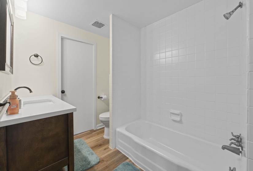 1960 PARKWAY AVE, Memphis, Tennessee 38112, 1 Bedroom Bedrooms, 3 Rooms Rooms,1 BathroomBathrooms,Residential,For Sale,PARKWAY,10219386