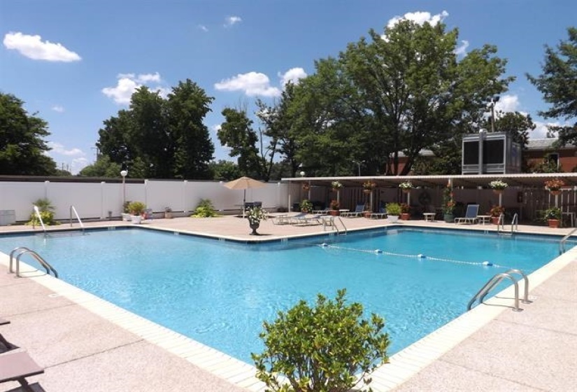 1960 PARKWAY AVE, Memphis, Tennessee 38112, 1 Bedroom Bedrooms, 3 Rooms Rooms,1 BathroomBathrooms,Residential,For Sale,PARKWAY,10219386