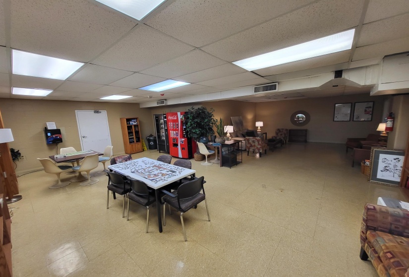 1960 PARKWAY AVE, Memphis, Tennessee 38112, 1 Bedroom Bedrooms, 3 Rooms Rooms,1 BathroomBathrooms,Residential,For Sale,PARKWAY,10219386